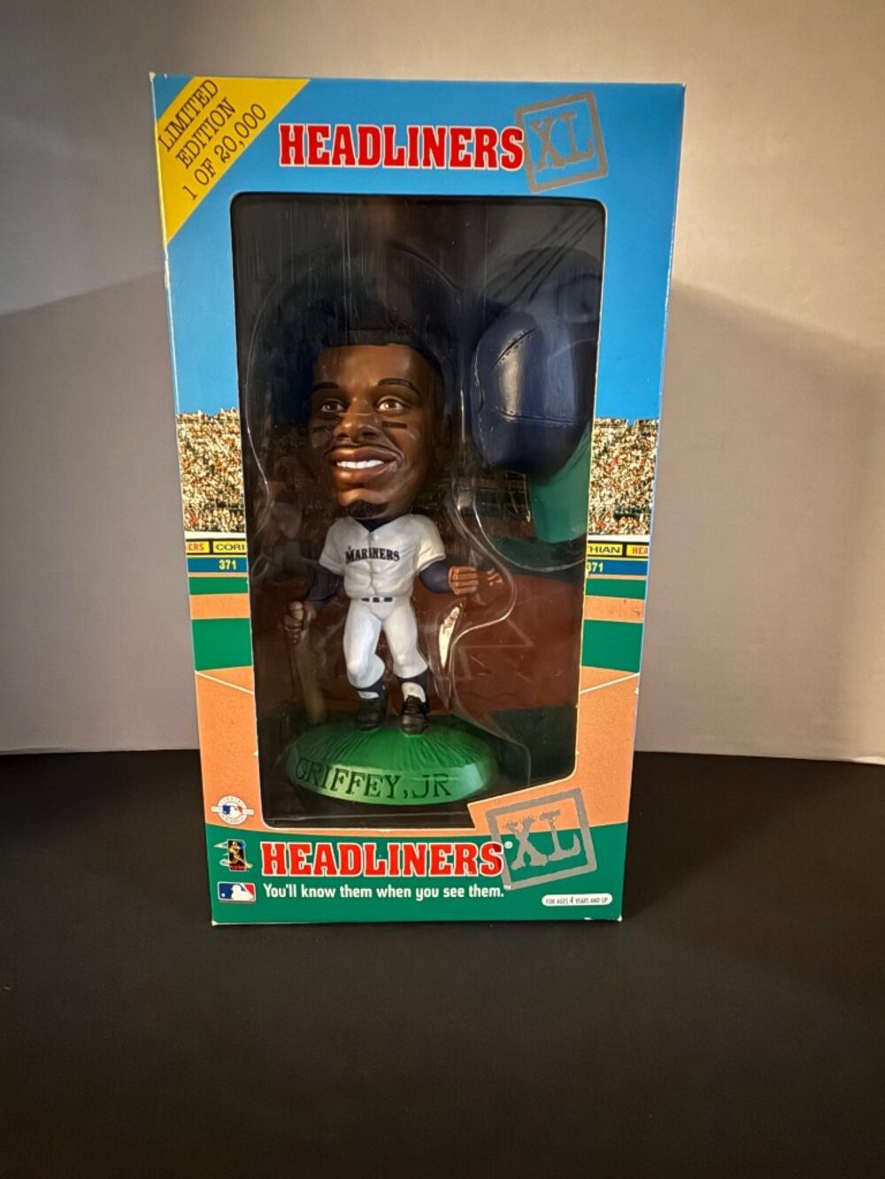 Headliners XL Ken Griffey Jr. 1998 Premier Collection Limited Edition Figurine